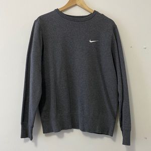 Unisex Nike Crewneck (M)